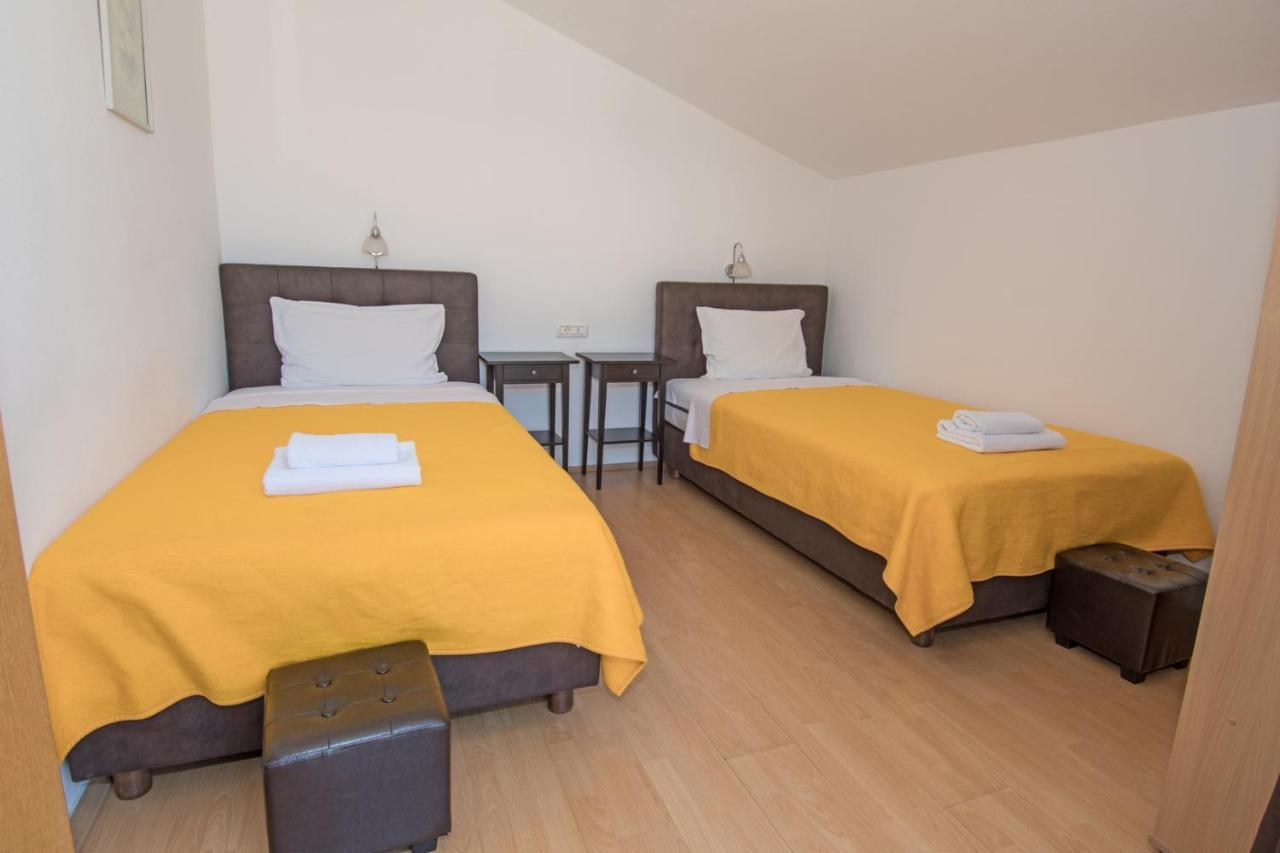 Bed & Breakfast Anita Medulin Bagian luar foto