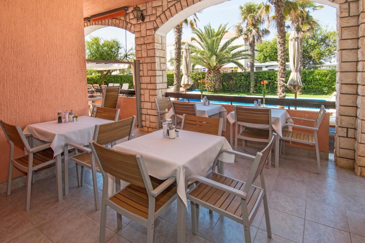 Bed & Breakfast Anita Medulin Bagian luar foto
