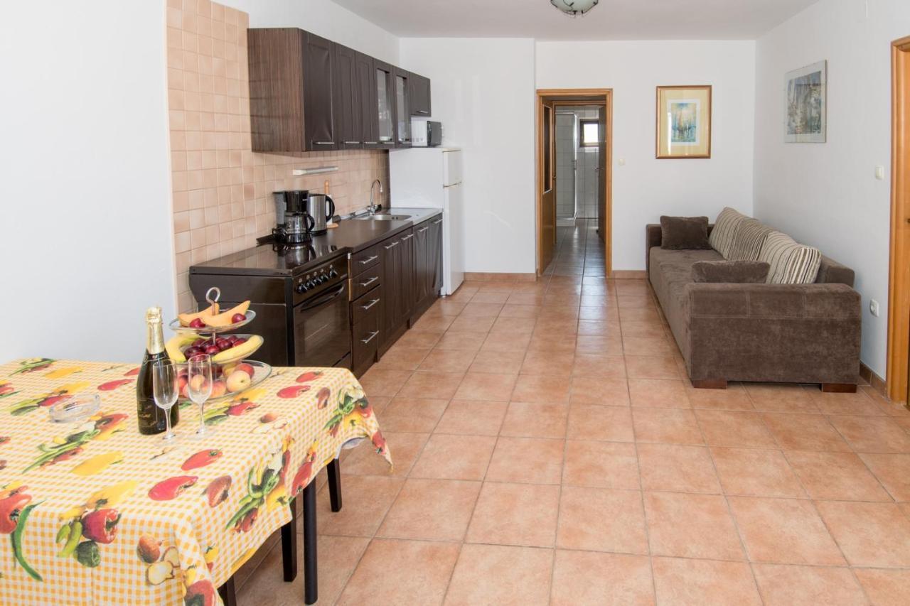 Bed & Breakfast Anita Medulin Bagian luar foto