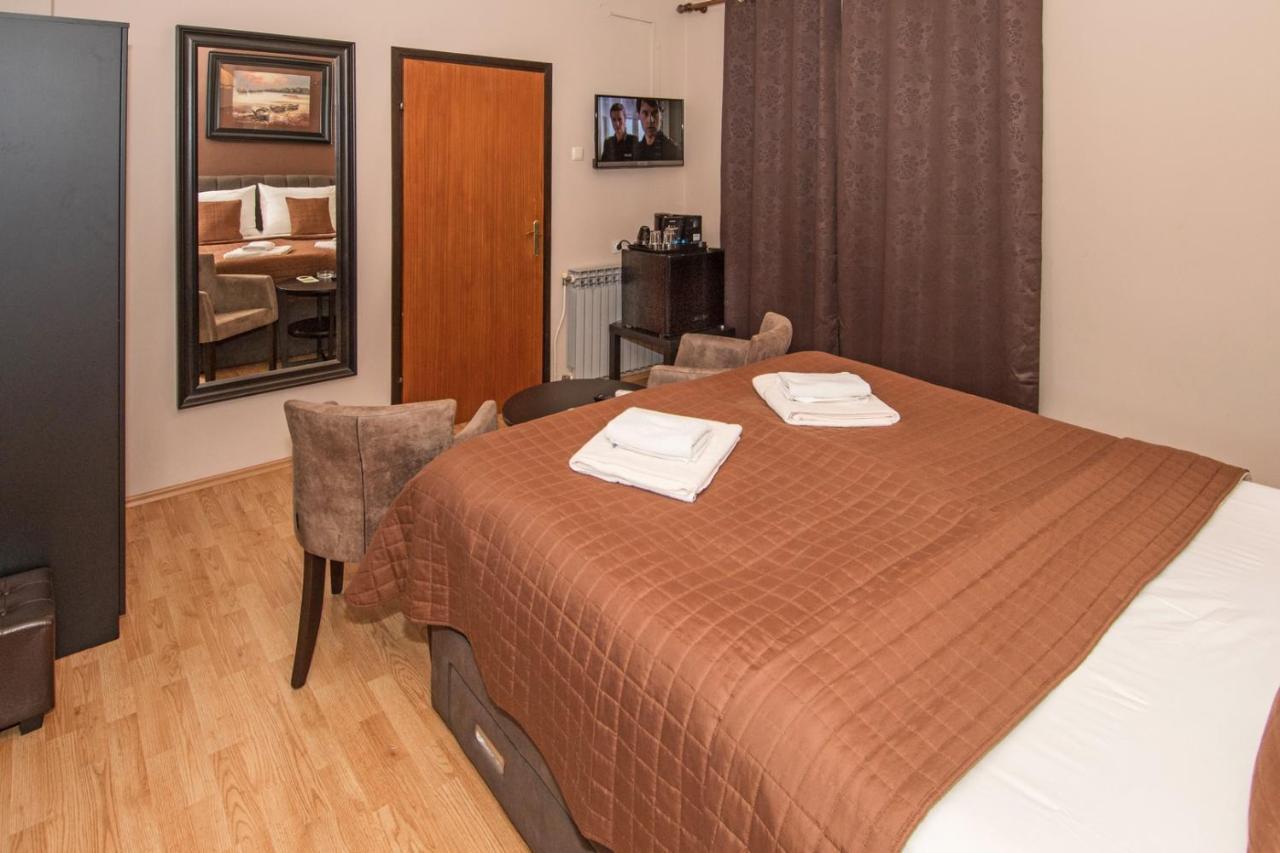 Bed & Breakfast Anita Medulin Bagian luar foto